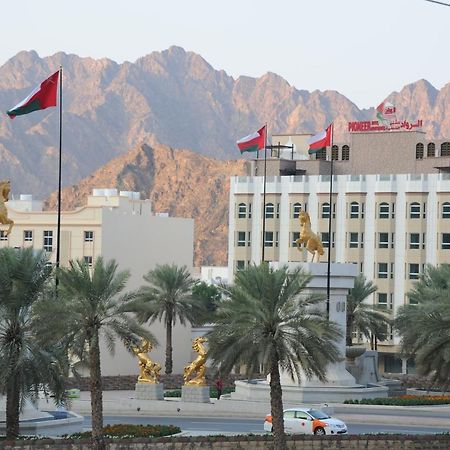 Pioneer Hotel Apartments Muscat Luaran gambar